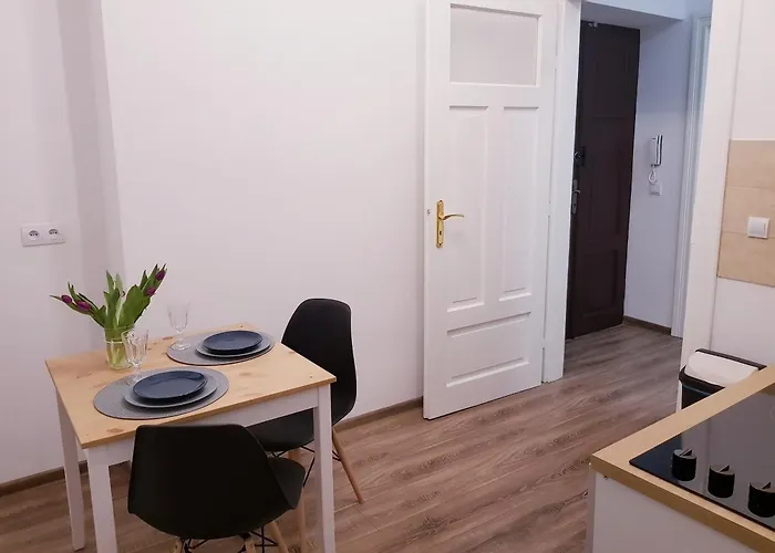 Guest Room Rowna